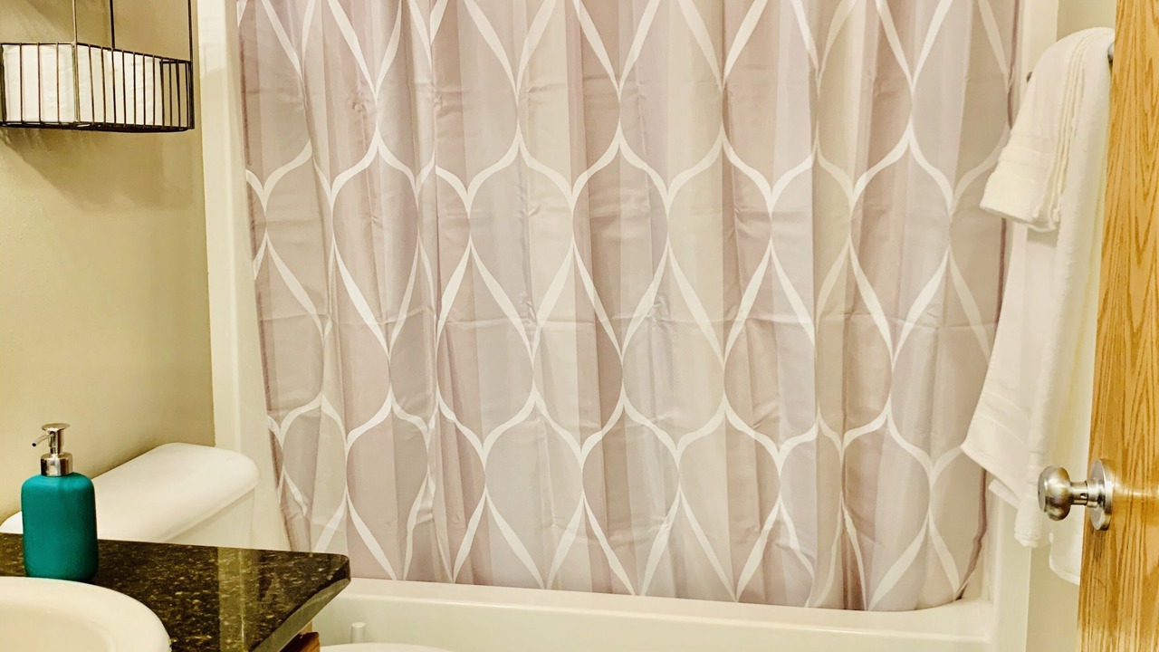 Photo of Bathroom in Urbandale