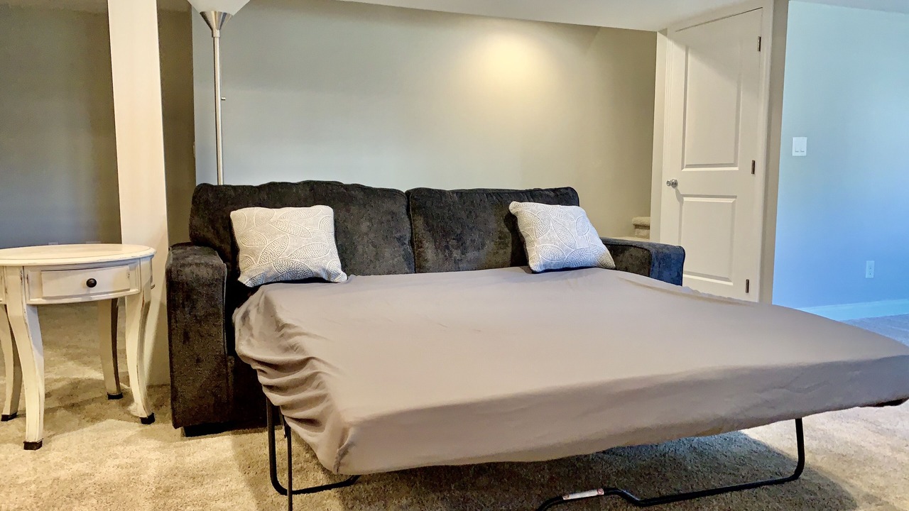 Photo of Bedroom in Urbandale