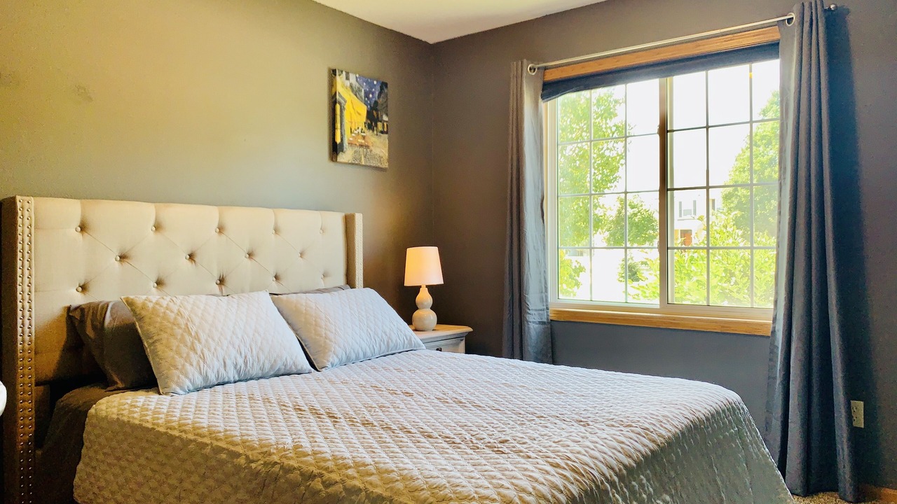 Photo of Bedroom in Urbandale