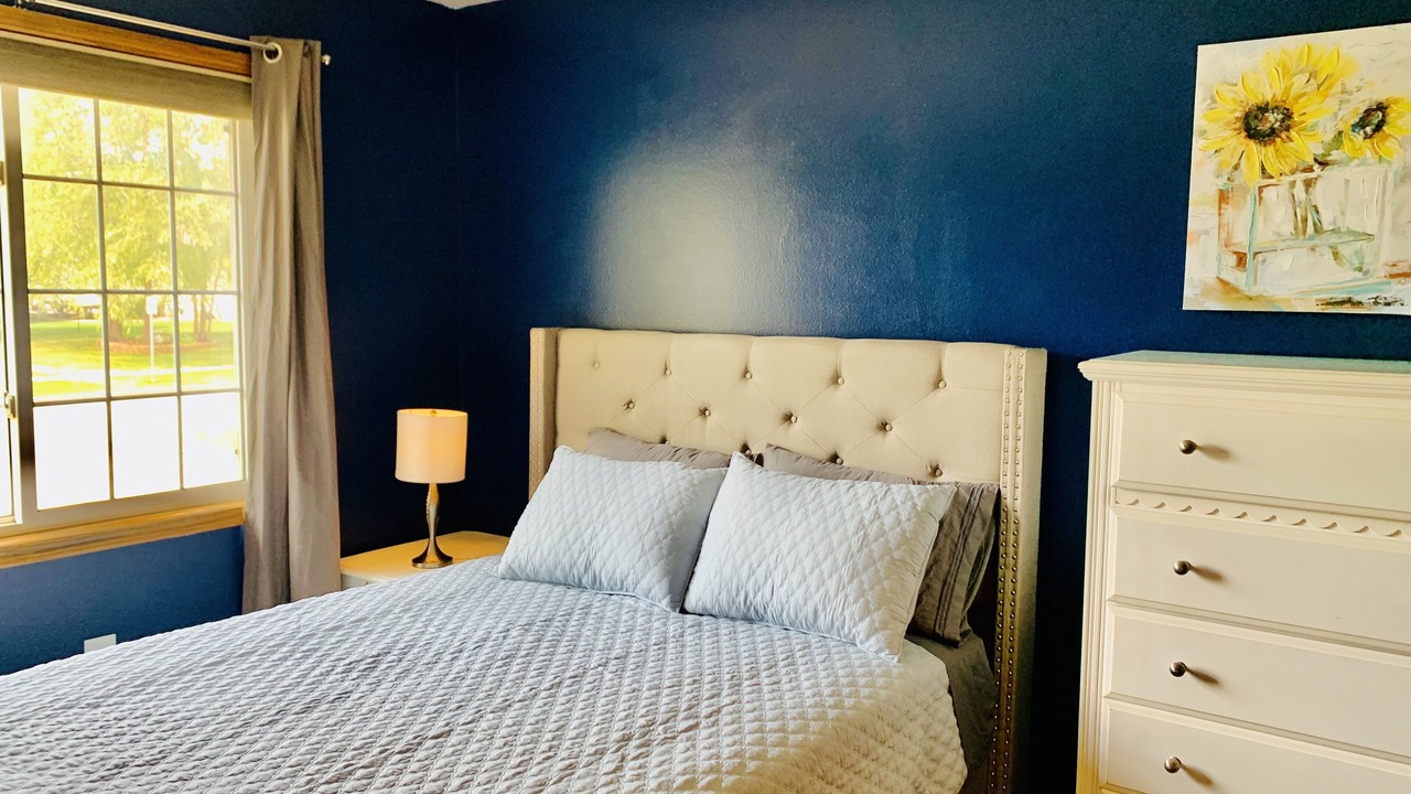 Photo of Bedroom in Urbandale