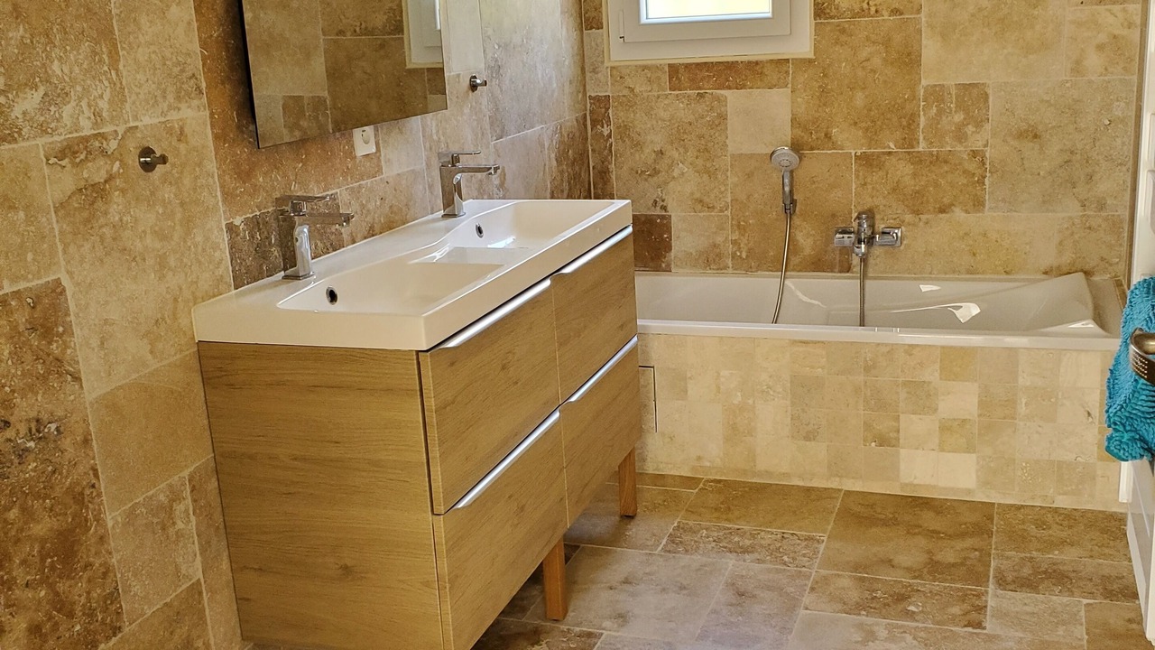 Photo of Bathroom in Le Thoronet