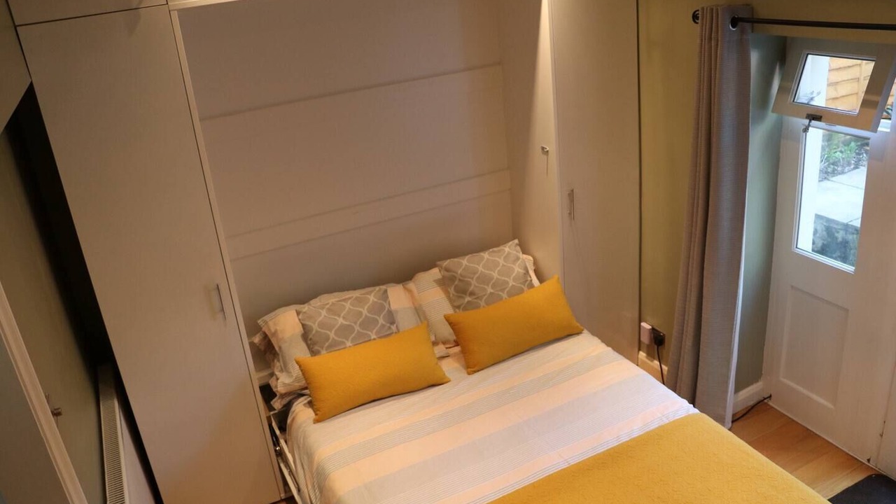 Photo of Others in Vassall