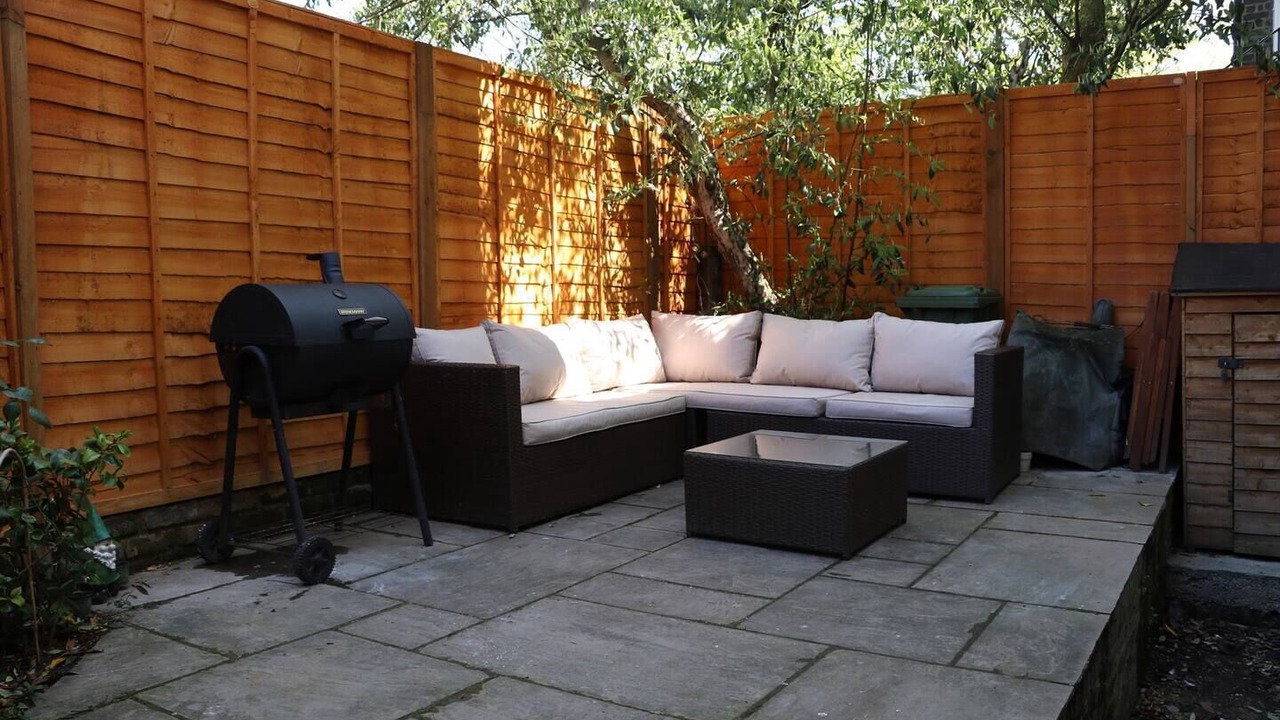 Photo of Others in Vassall