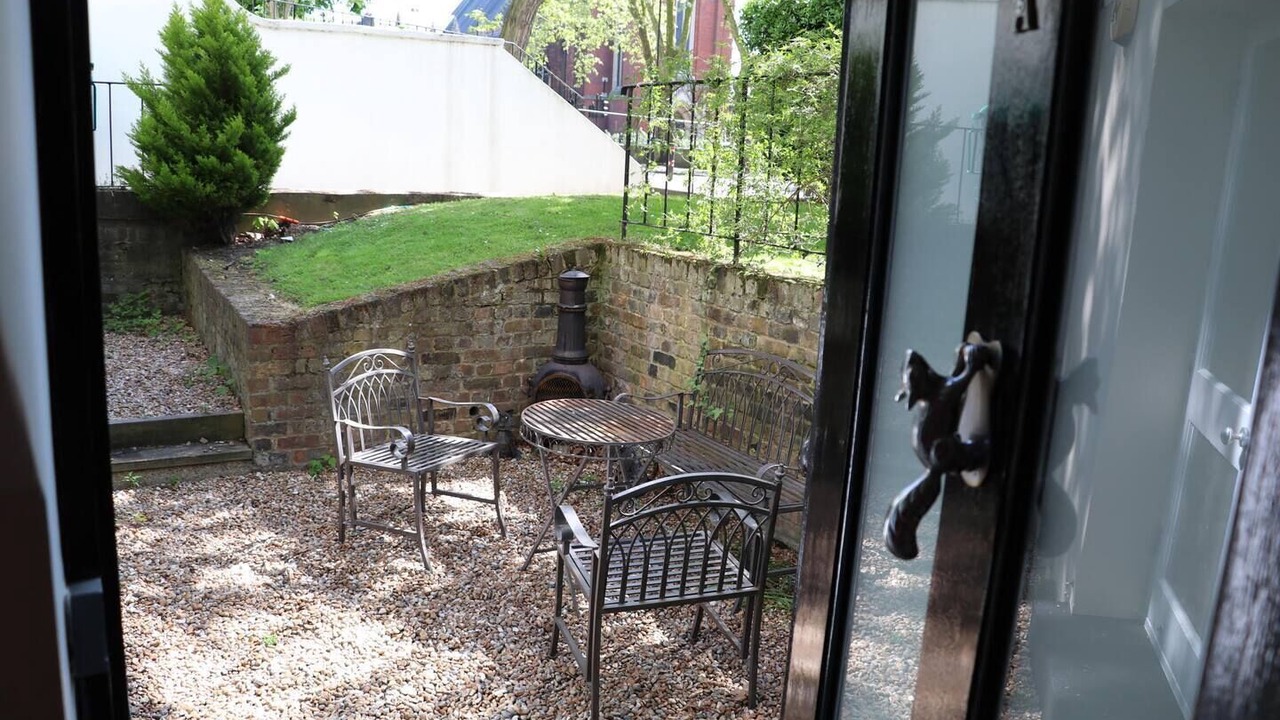 Photo of Others in Vassall