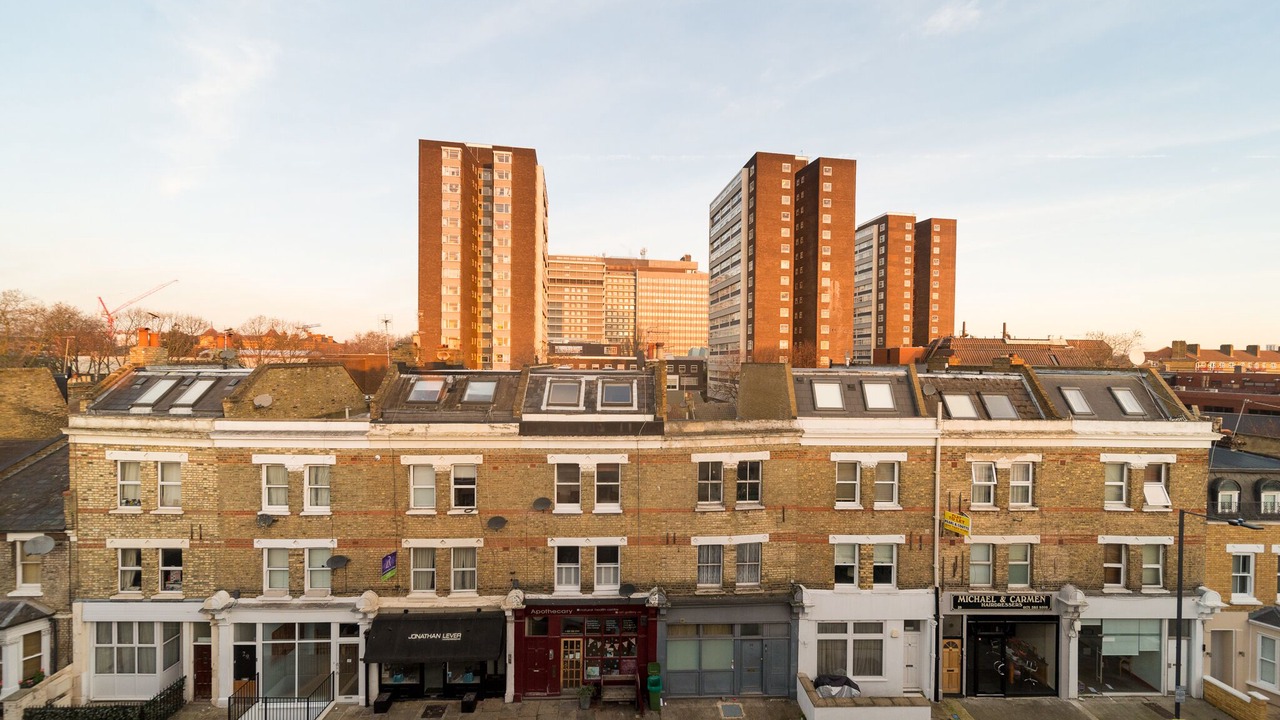 Photo of Others in Kensal Green