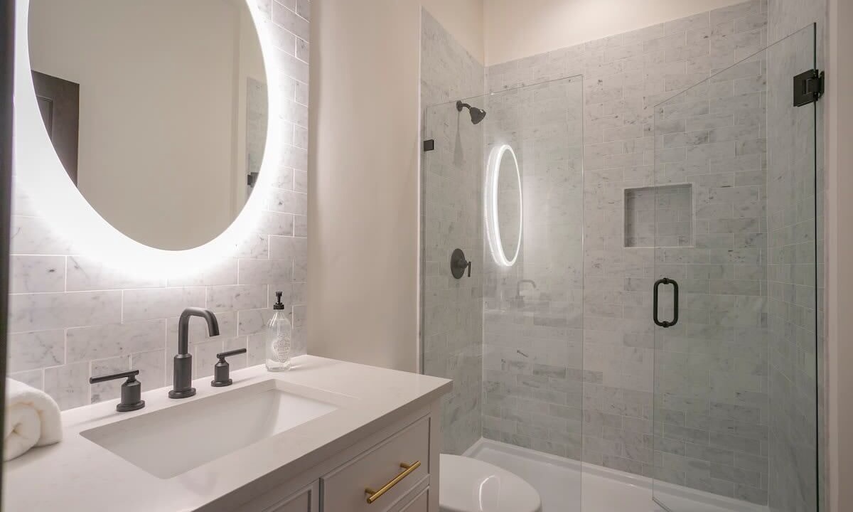 Photo of Bathroom in Hillsboro West End
