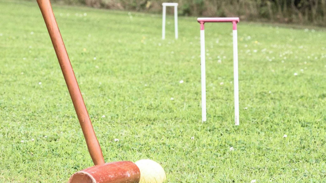 Photo of Others in Mauchline