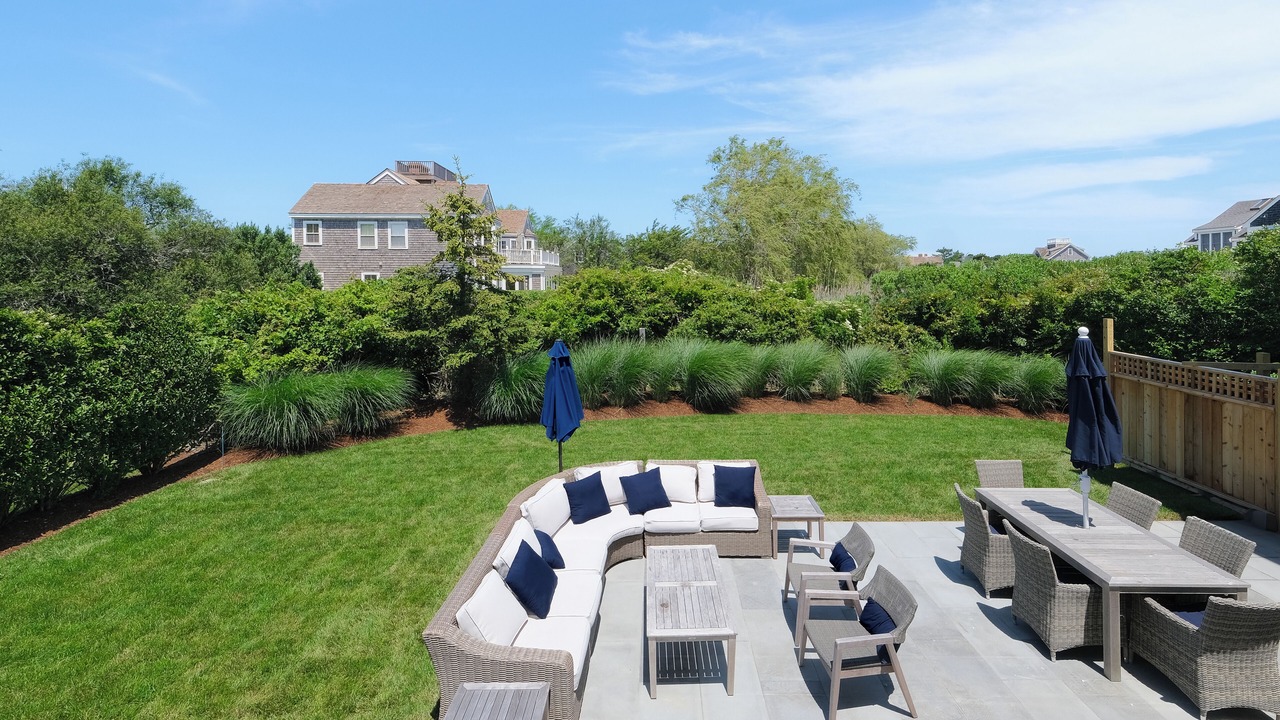 Photo of Outdoor in Brant Point