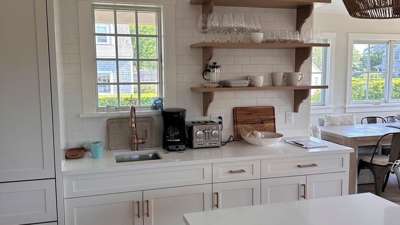 Photo of Others in Brant Point