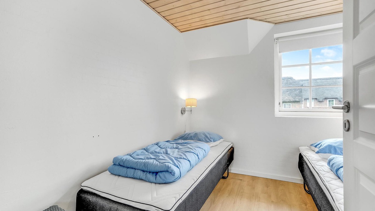 Photo of Others in Øby