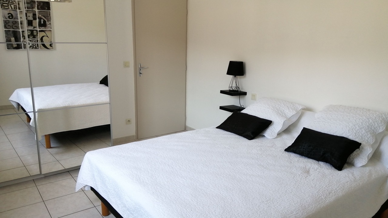 Photo of Bedroom in Arles-sur-Tech