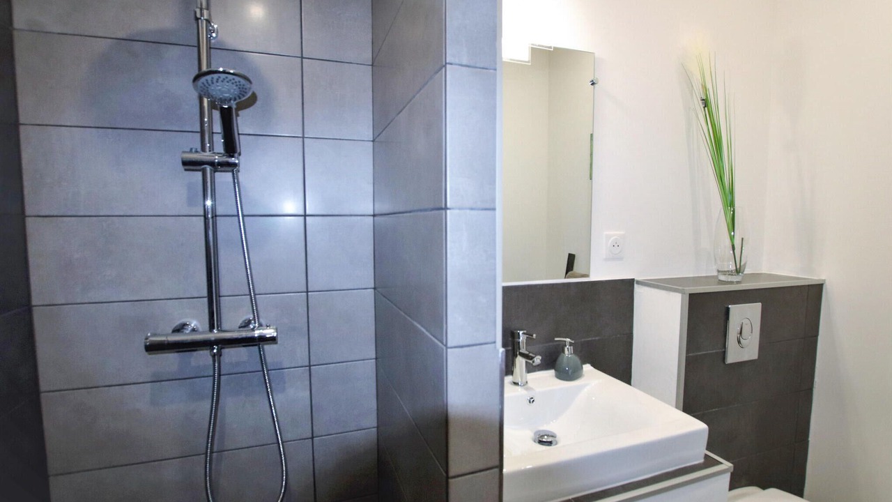Photo of Bathroom in Salon-de-Provence