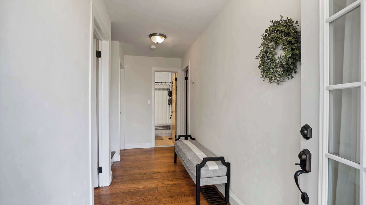 Photo of Others in Baiting Hollow