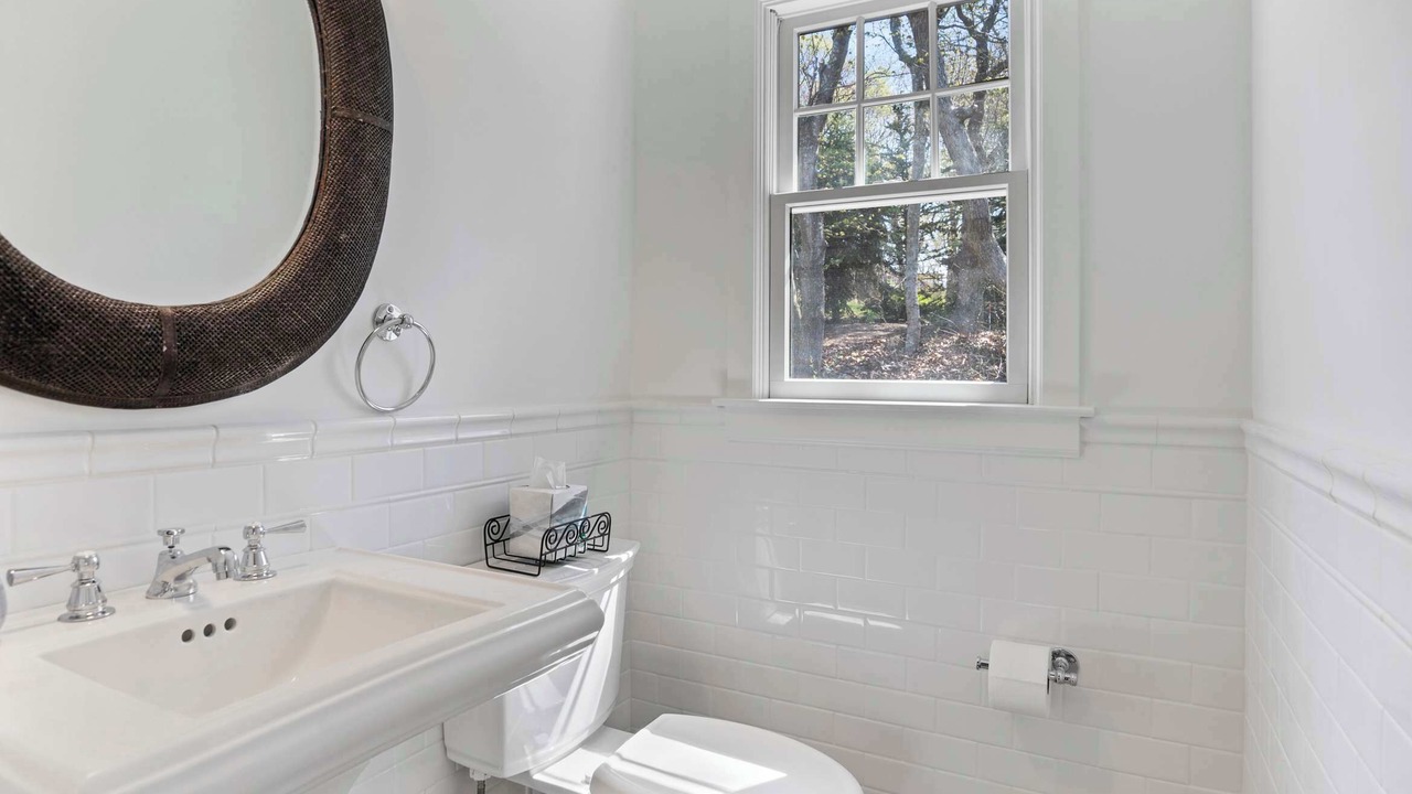 Photo of Bathroom in Baiting Hollow