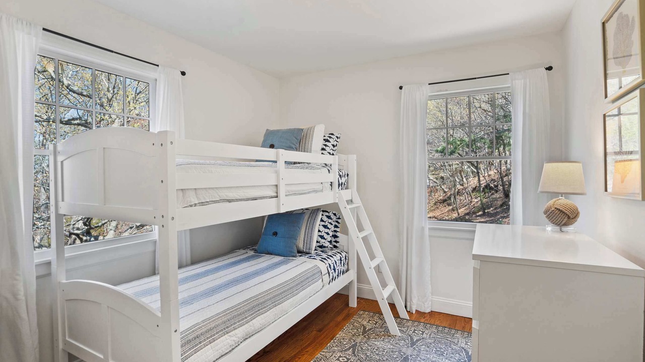 Photo of Others in Baiting Hollow