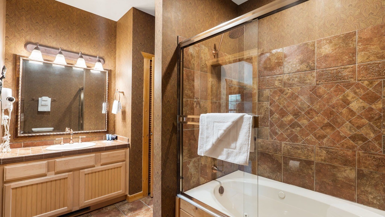 Photo of Bathroom in Branson Theater District