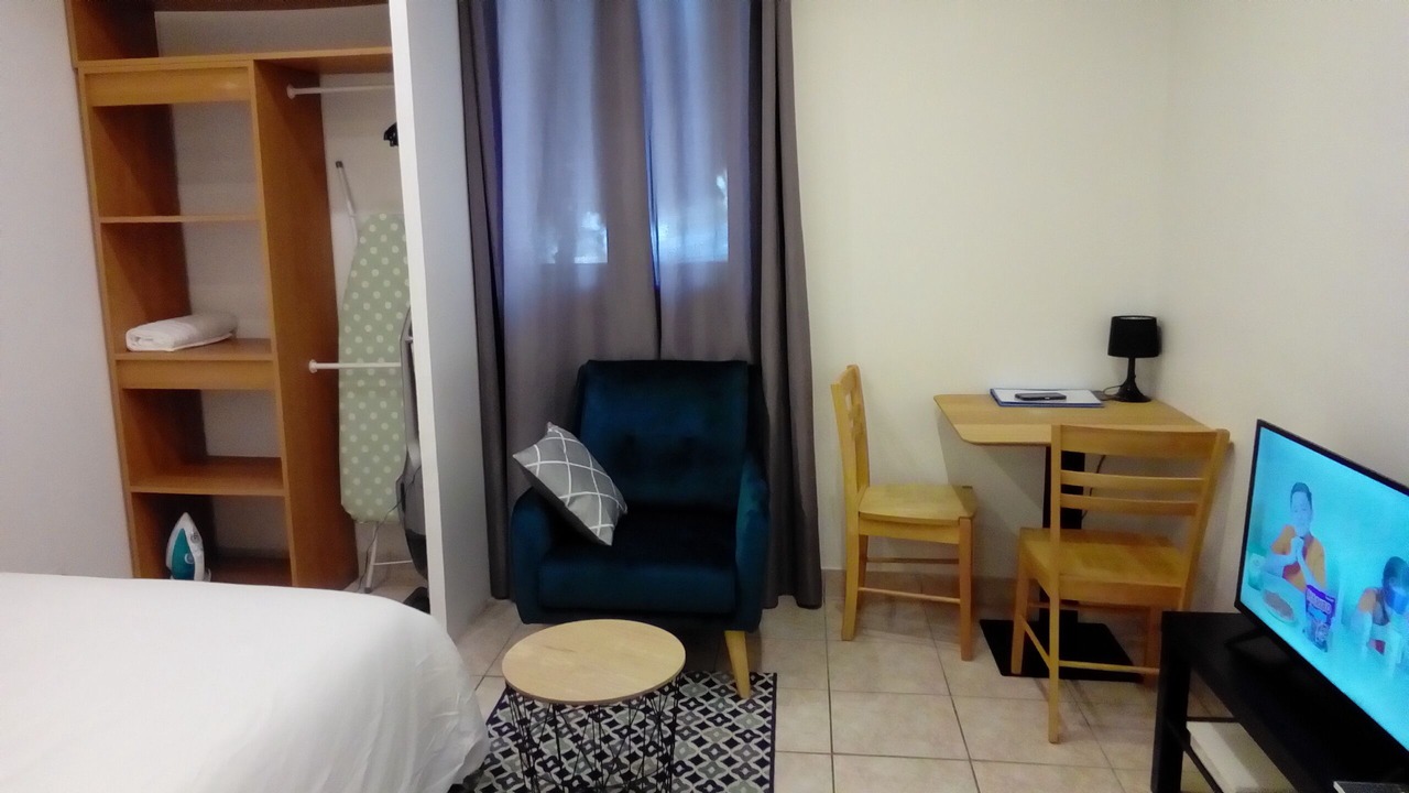 Photo of Bedroom in Clamart