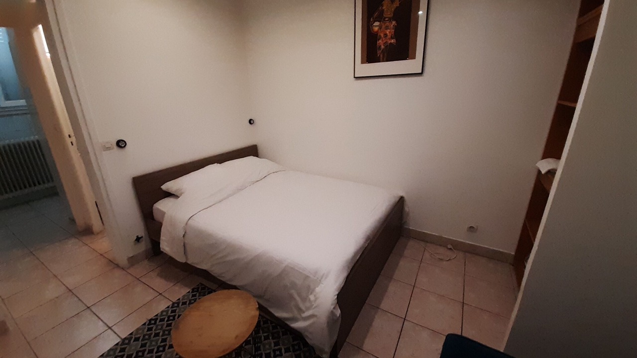 Photo of Bedroom in Clamart