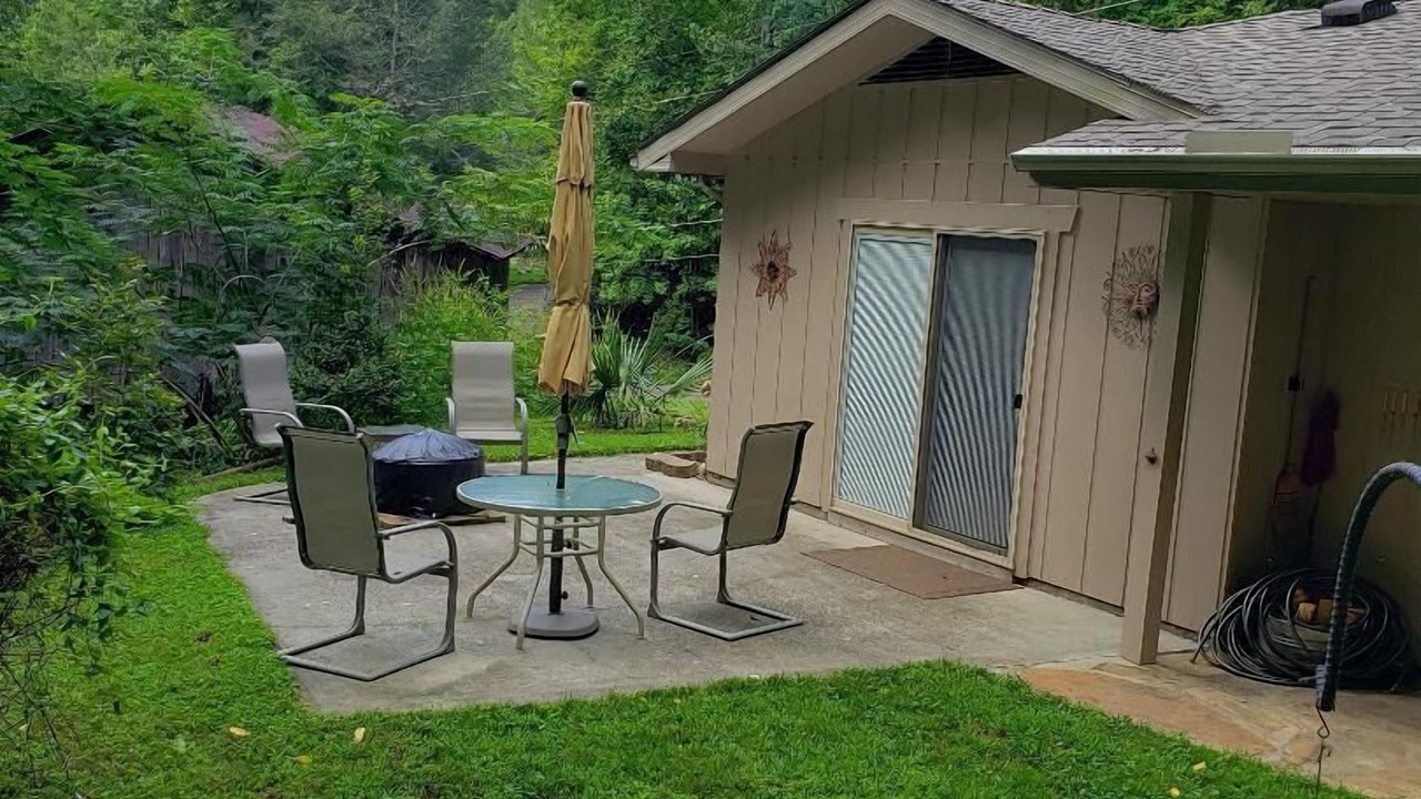 Photo of Patio Balcony in Gatlinburg