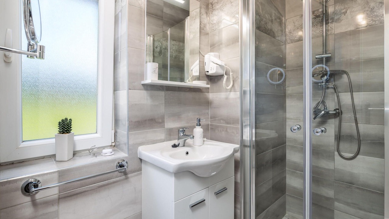 Photo of Bathroom in Fuzine