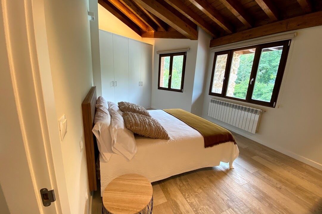 Photo of Bedroom in Noriega
