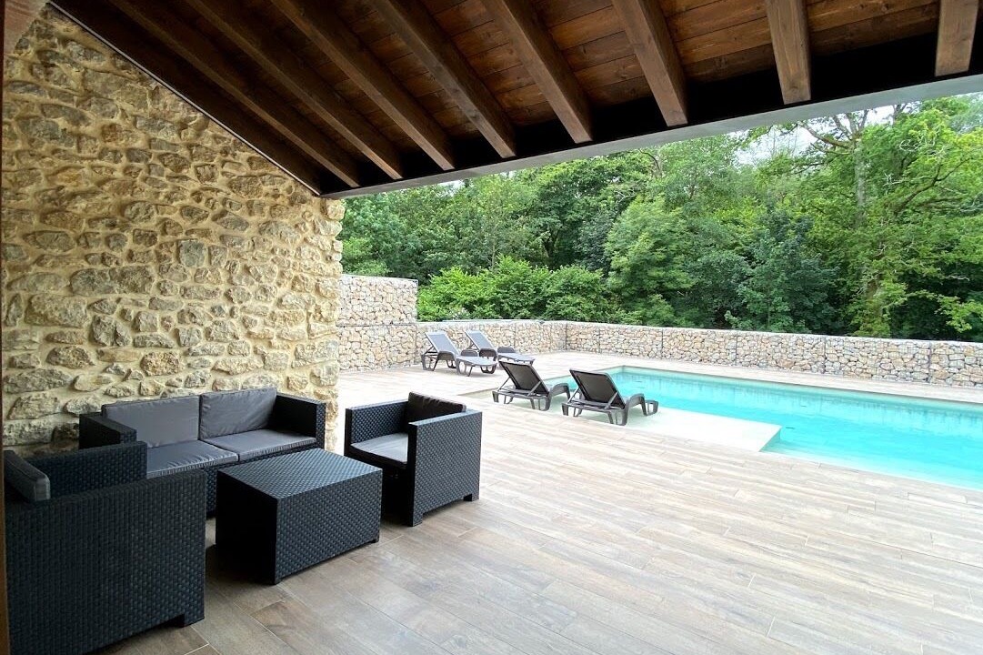 Photo of Outdoor in Noriega