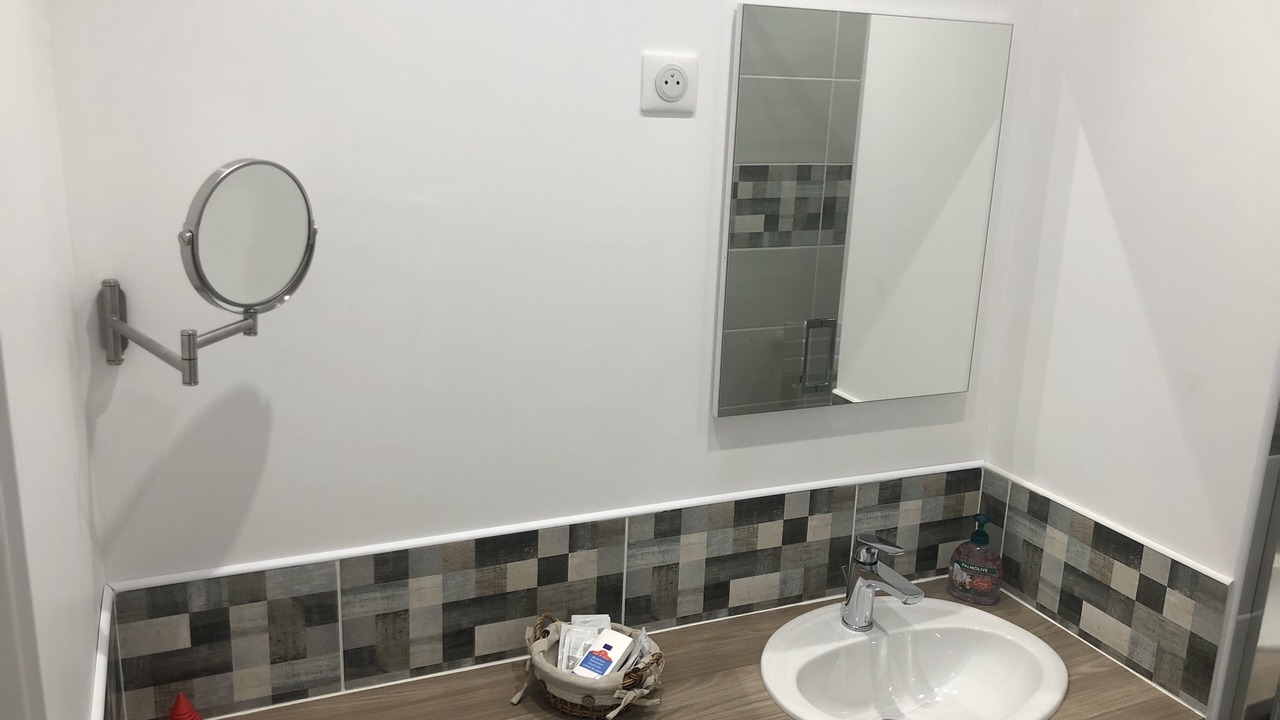 Photo of Bathroom in Isbergues