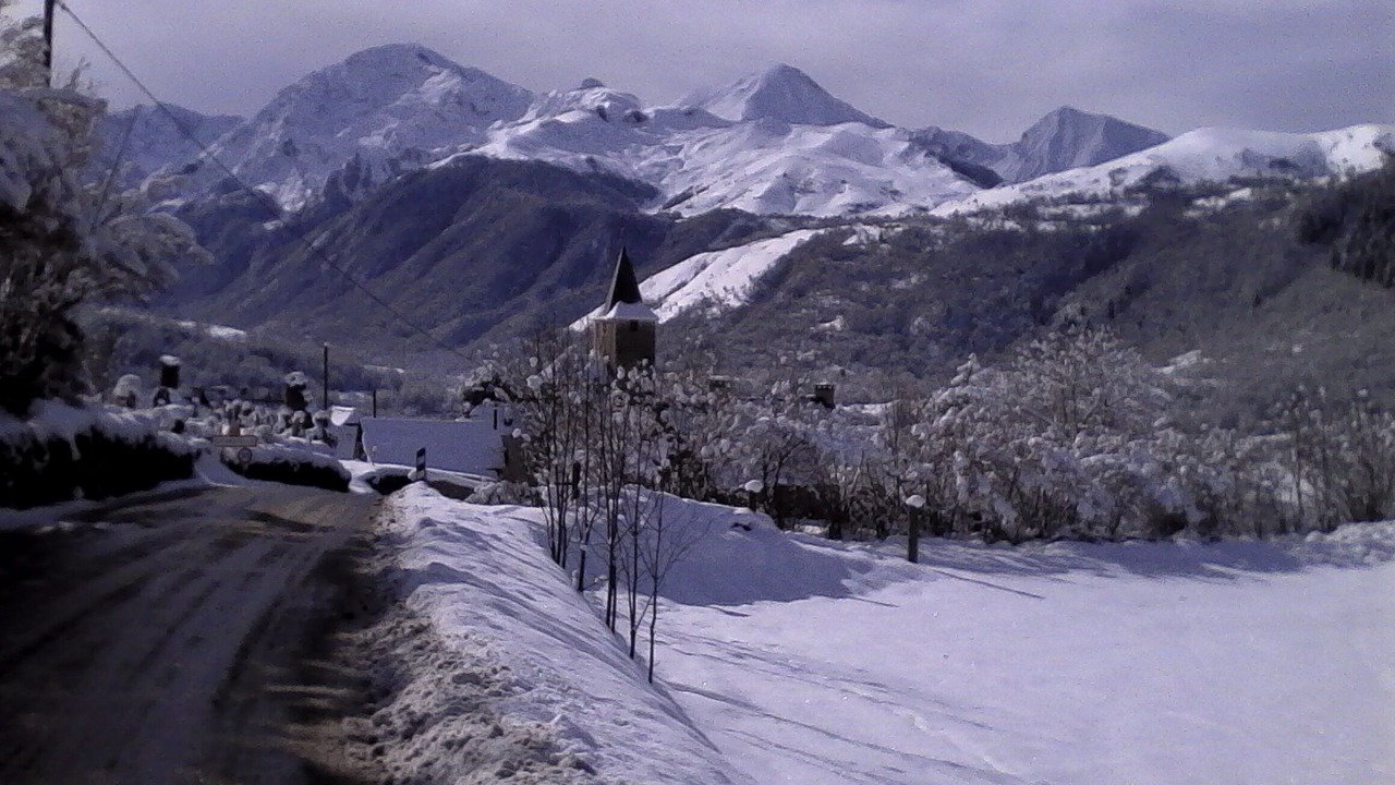 Photo of Others in Estarvielle