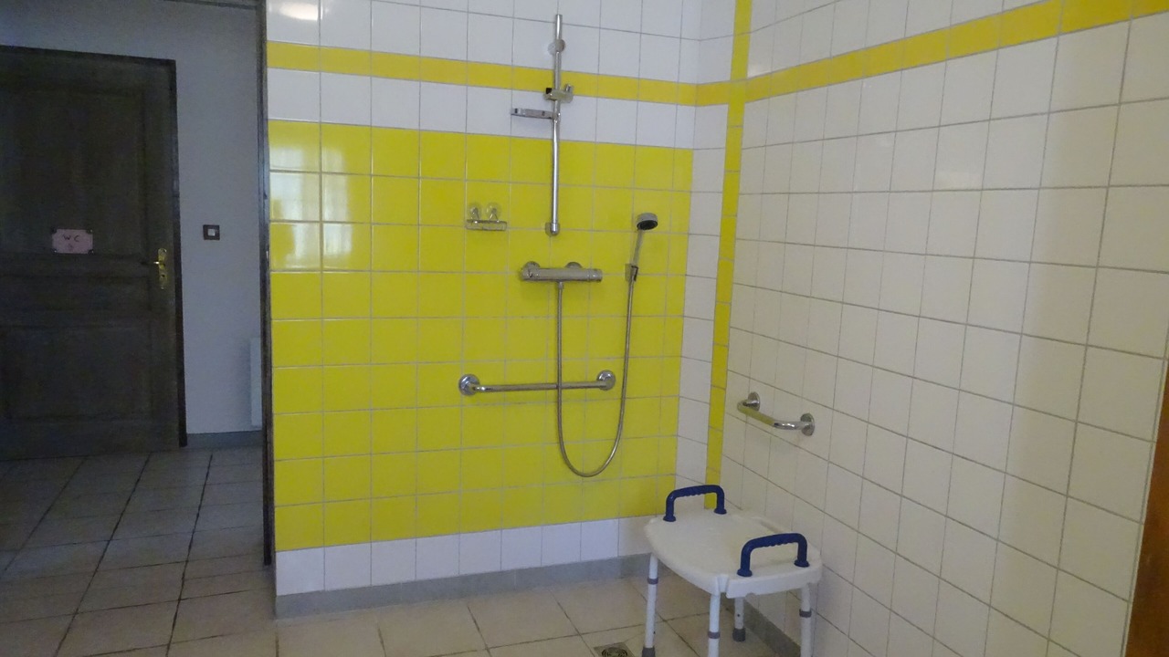 Photo of Bathroom in Arc-en-Barrois