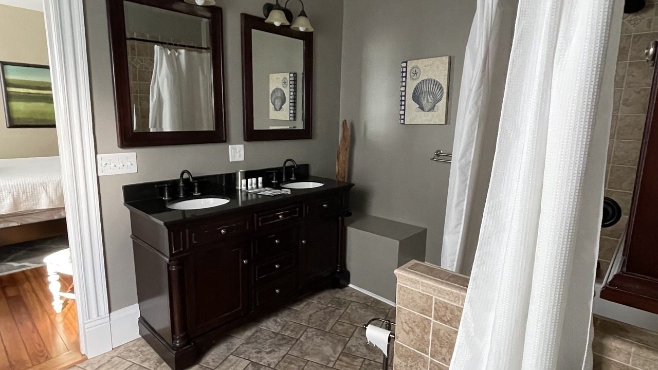Photo of Bathroom in Downtown Wilmington