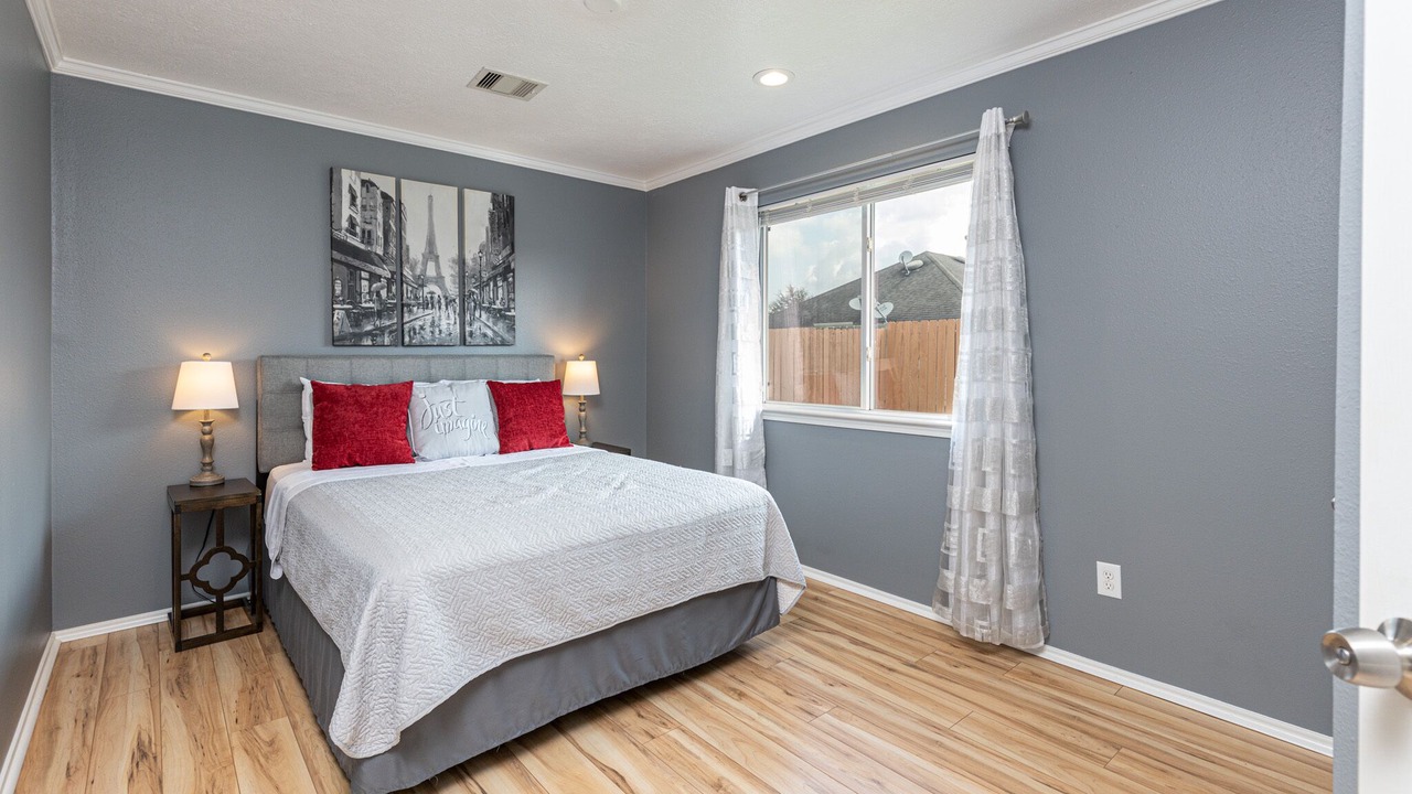 Photo of Bedroom in FM 1960