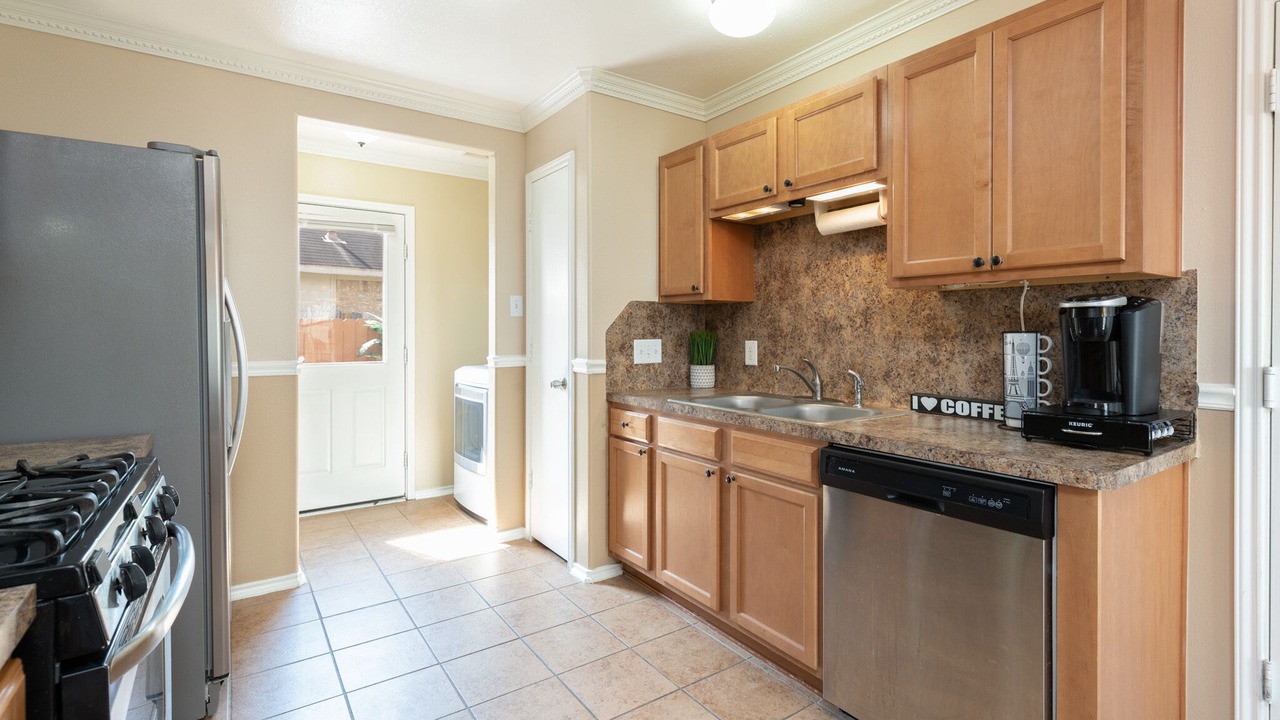 Photo of Kitchen in FM 1960