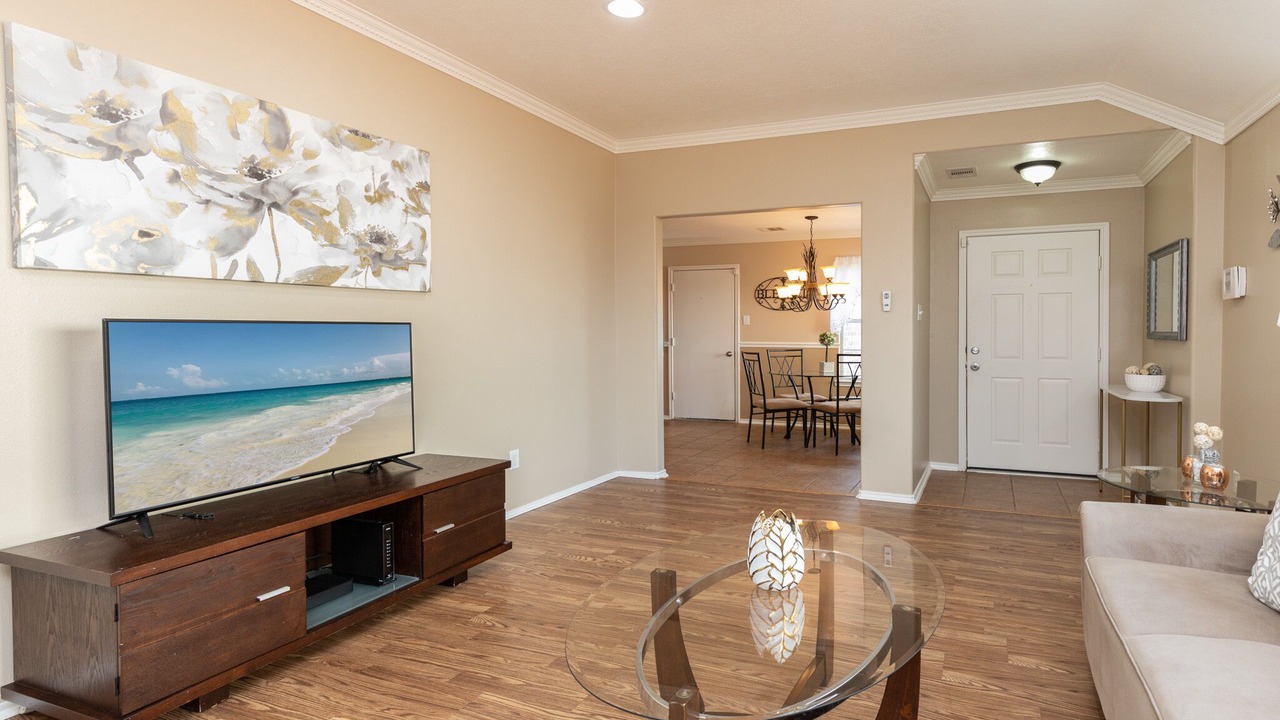 Photo of Livingroom in FM 1960
