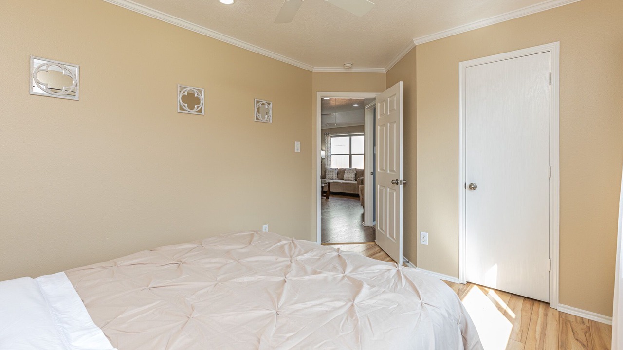Photo of Bedroom in FM 1960