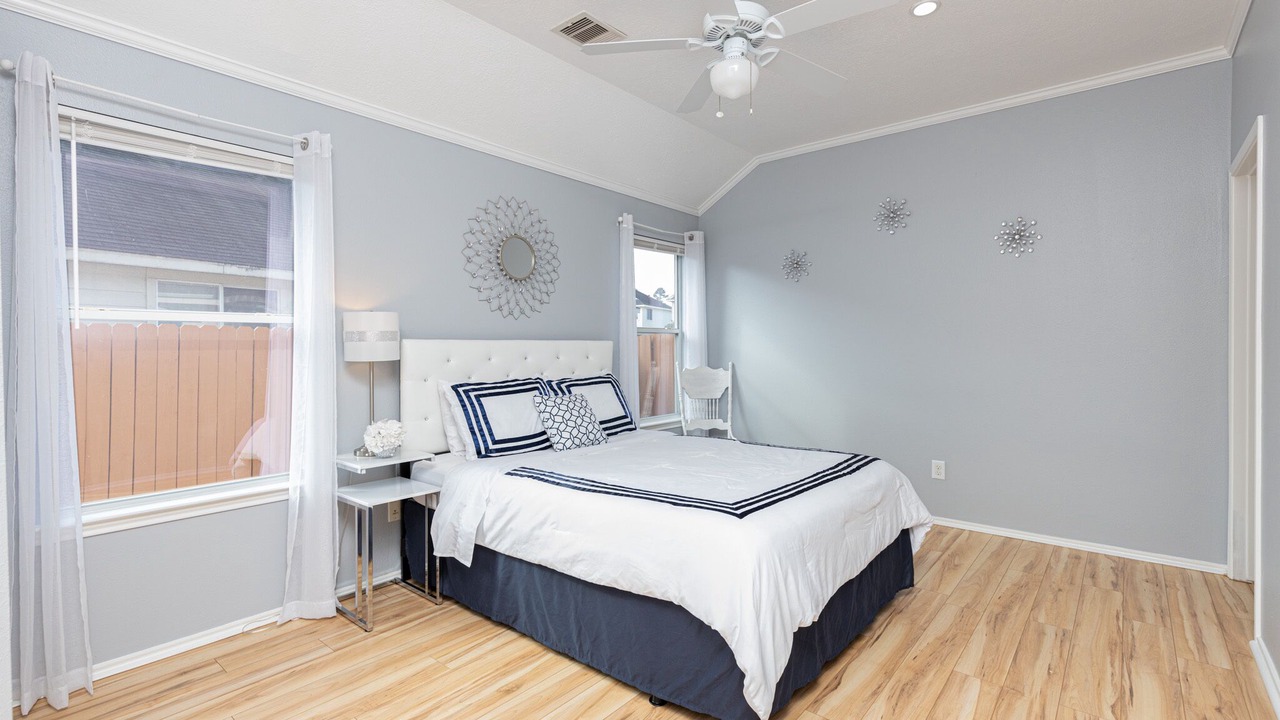Photo of Bedroom in FM 1960
