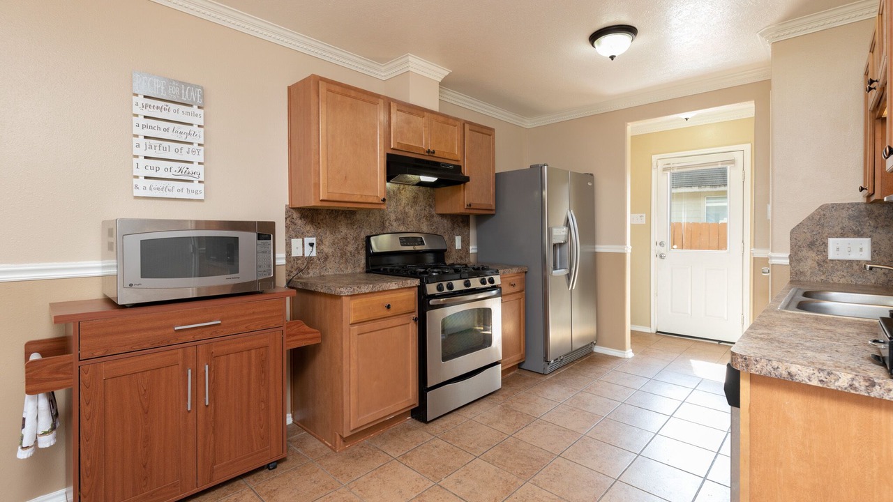 Photo of Kitchen in FM 1960