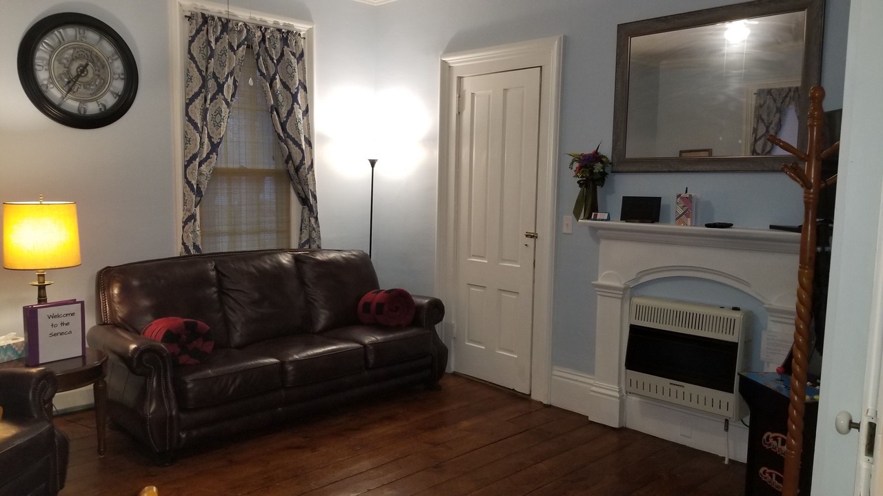 Photo of Livingroom in Seneca Falls