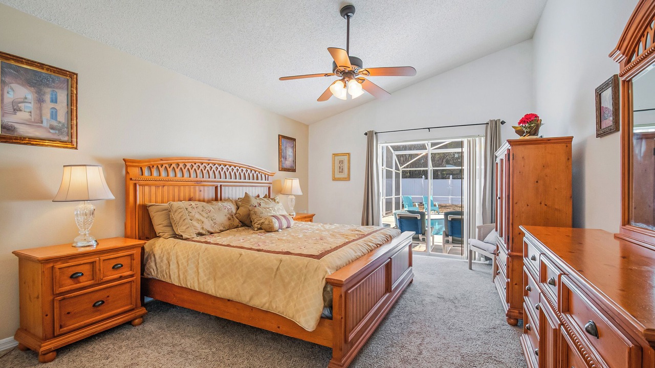 Photo of Bedroom in Lindfields