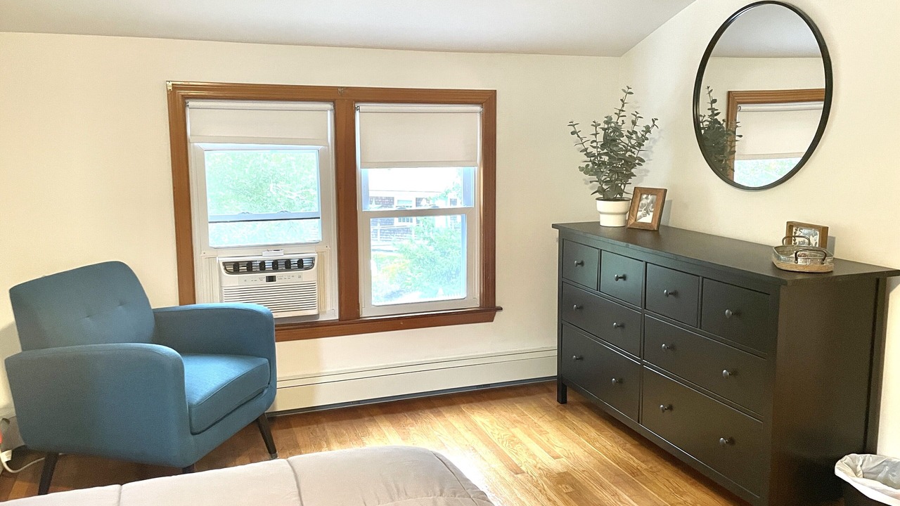 Photo of Bedroom in Yarmouth Port