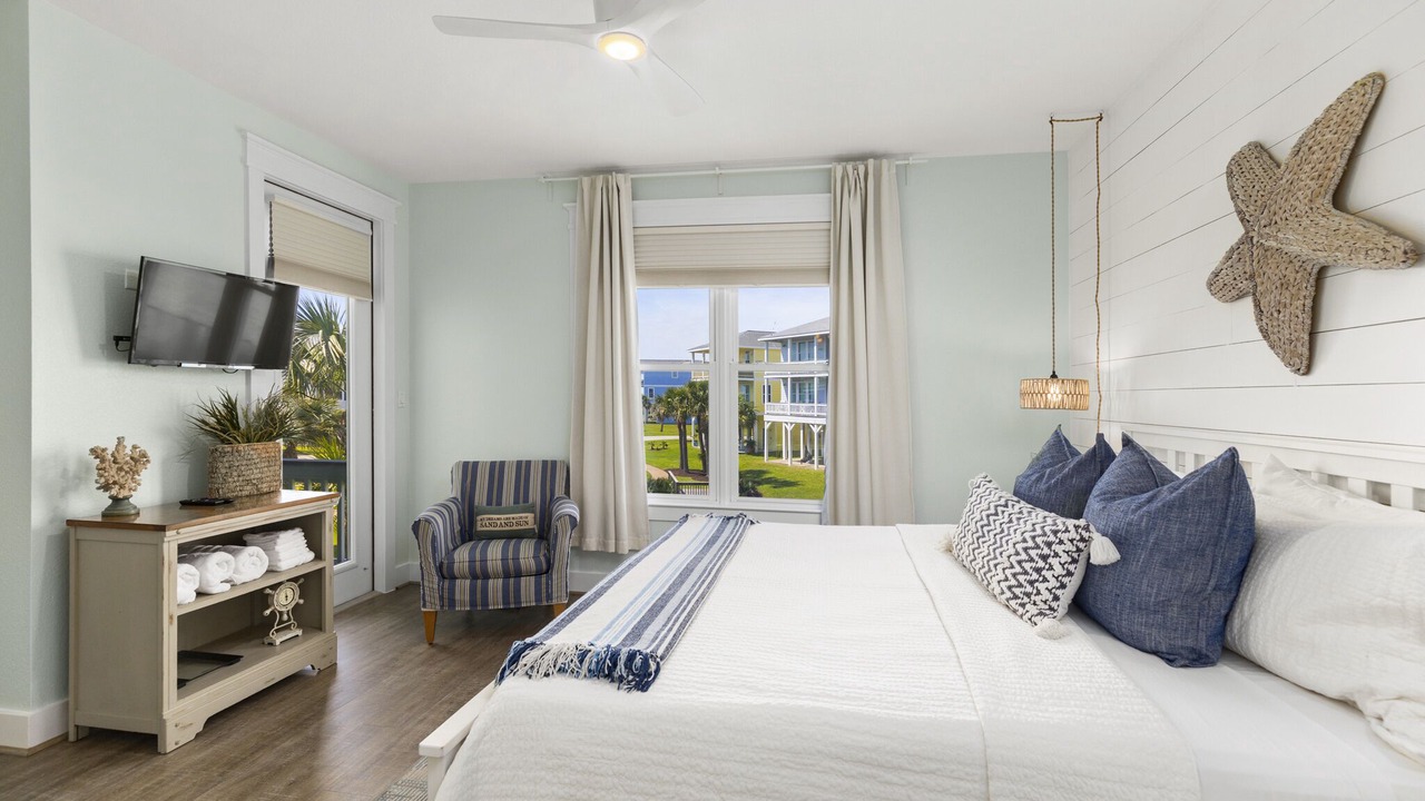 Photo of Bedroom in Galveston