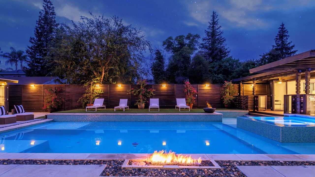 Photo of Outdoor in Valley Village