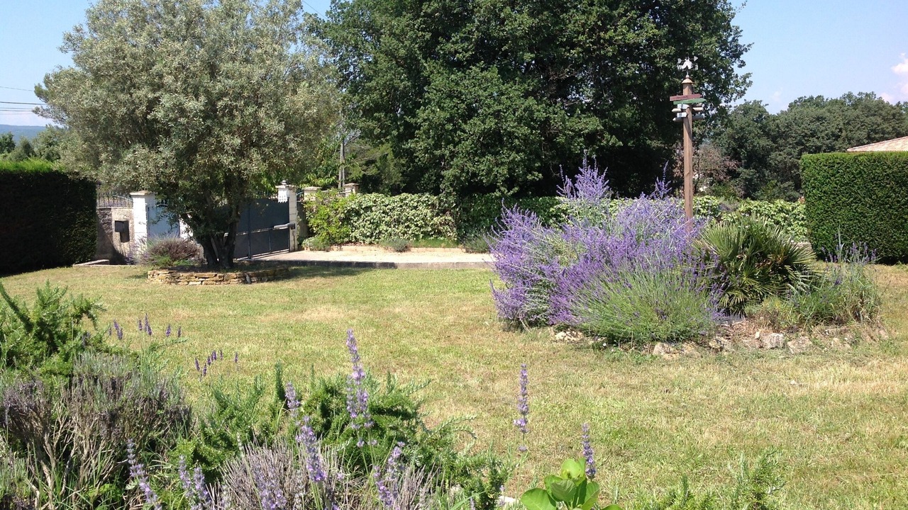 Photo of Outdoor in Pont-Saint-Esprit