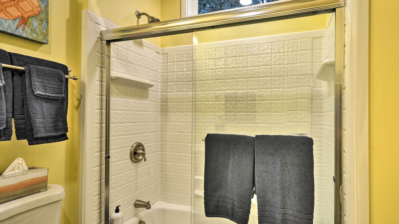 Photo of Bathroom in Long Beach