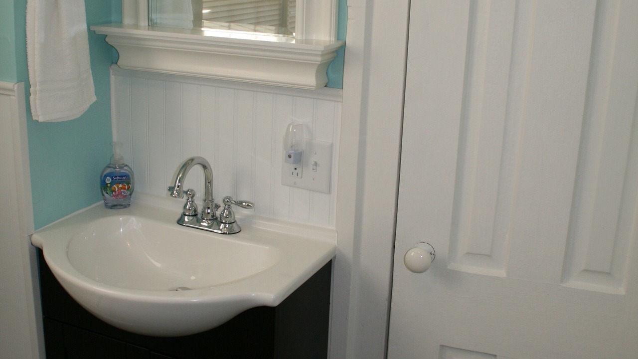 Photo of Bathroom in Seneca Falls