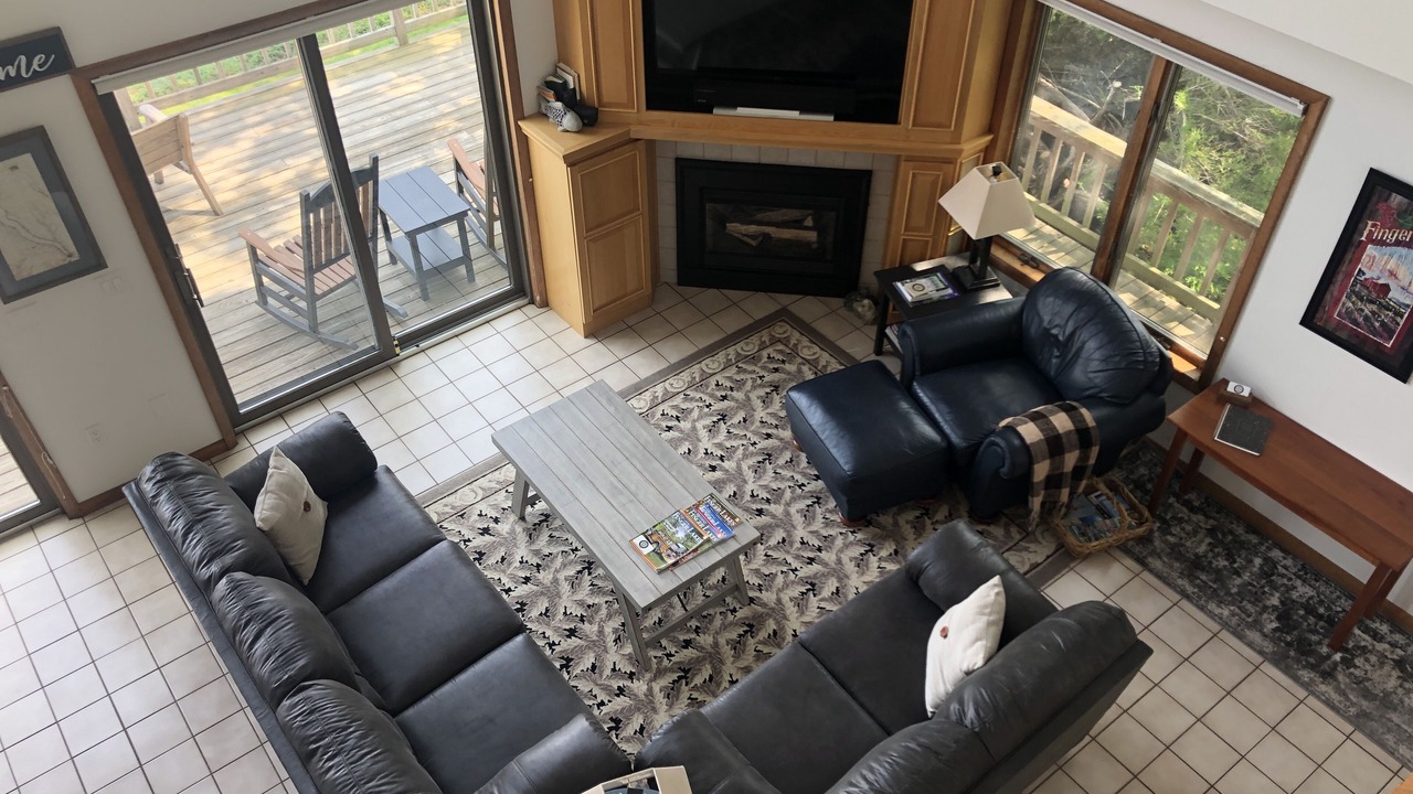 Photo of Livingroom in Seneca Falls