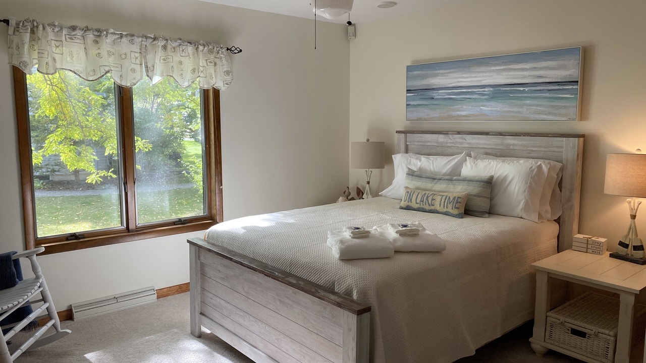 Photo of Bedroom in Seneca Falls