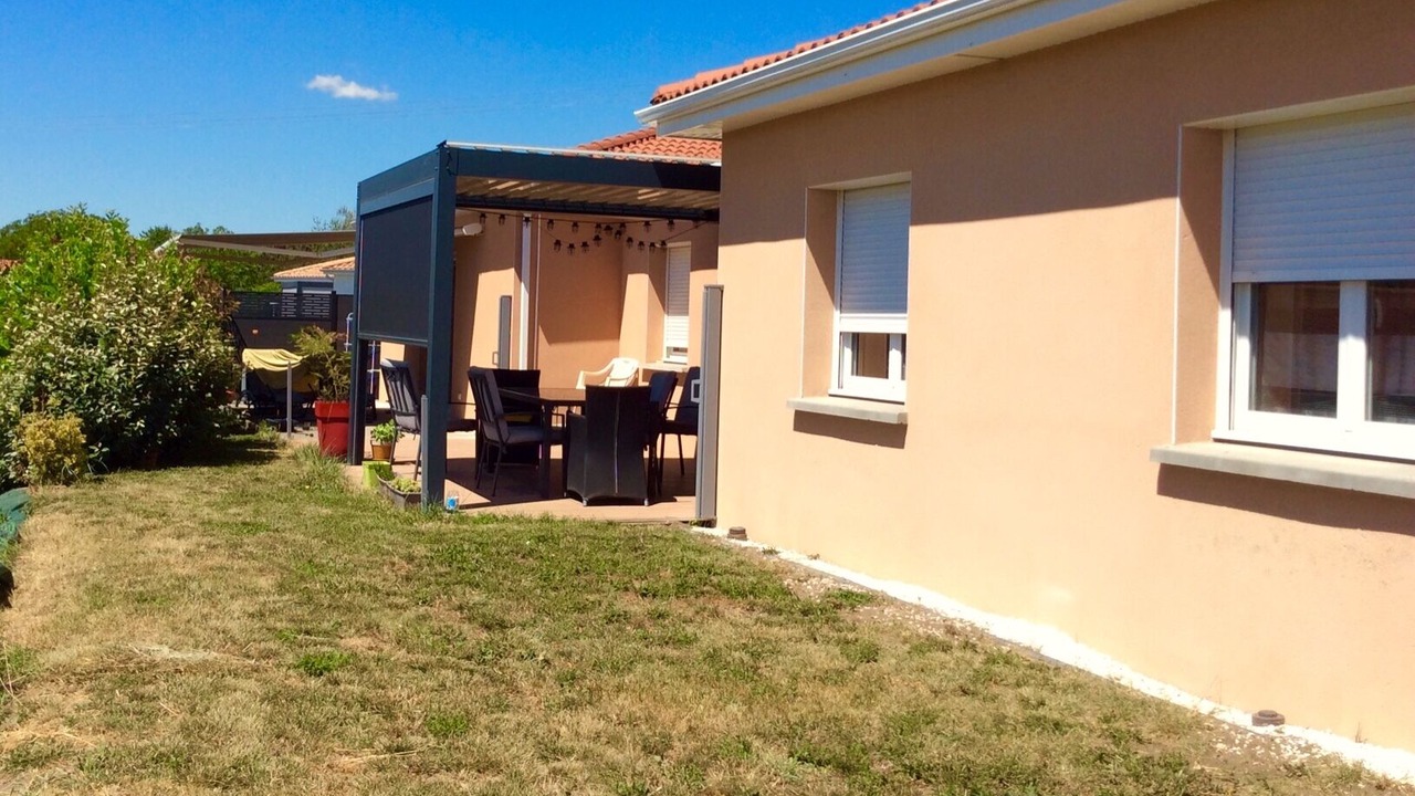 Photo of Outdoor in Orbeil