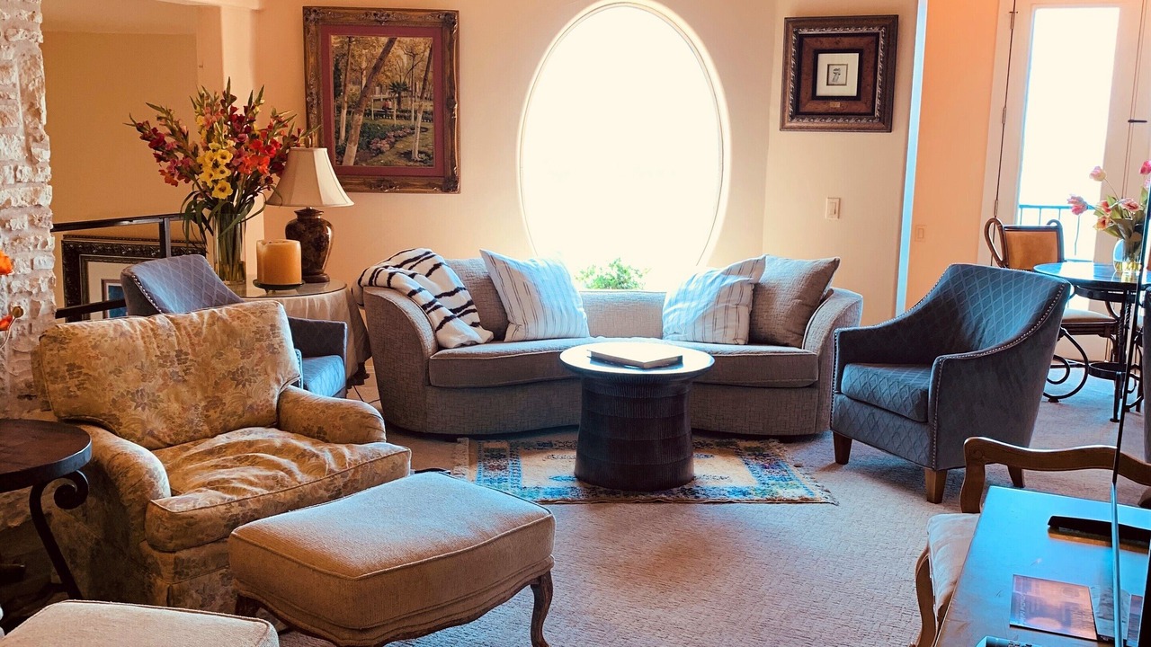 Photo of Livingroom in Comanche Canyon Ranch