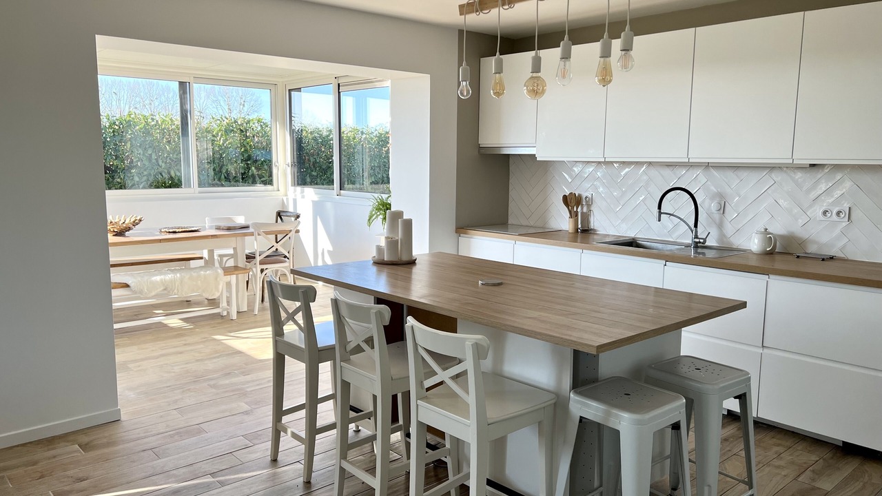Photo of Kitchen in Petiville