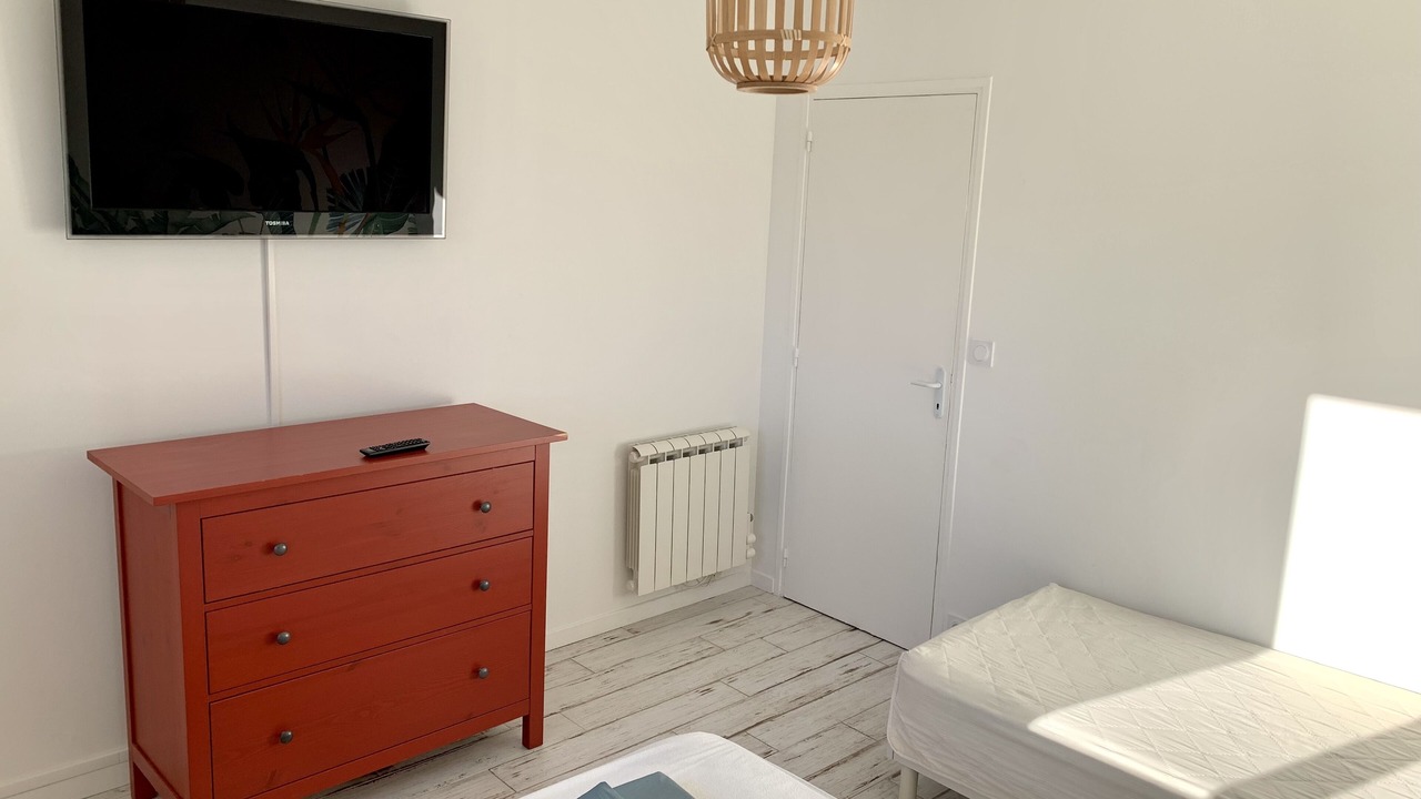 Photo of Bedroom in Petiville